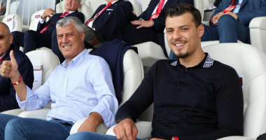 “Më mungon vëllai im”, djali i Thaçit reagon pas deklaratave të Ramës në Kukës