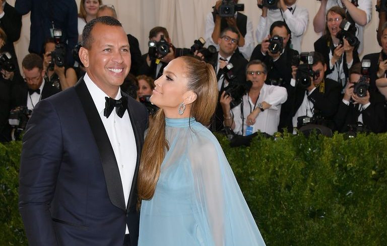 Pas ndarjes nga Alex Rodriguez, Jennifer Lopez gjen ngushëllim tek ish-burri