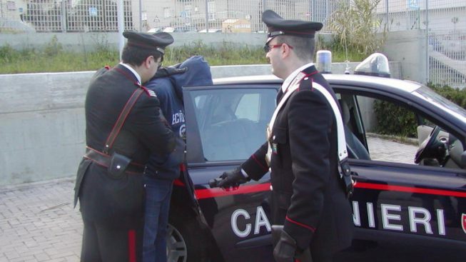 EMRAT/ Shpërndanin drogë, dëbohen nga Italia dy shqiptarët