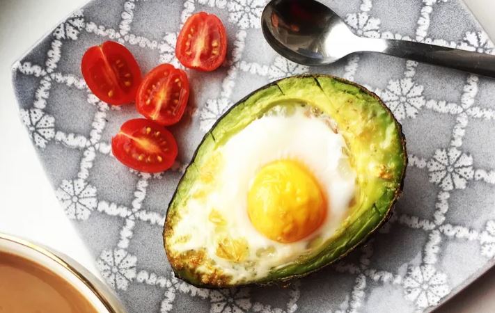 Ushqimet që duhet të hani në mëngjes për të luftuar ankthin