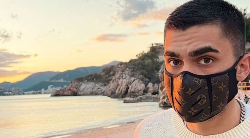 Butrint Imeri shfaqet me maskë “Louis Vuitton”, sa është çmimi i saj