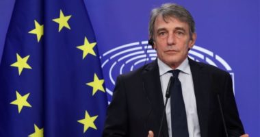 “Hakmerret” Rusia, shpall “non grata” presidentin e PE-së e 6 zyrtarë të tjerë të BE-së