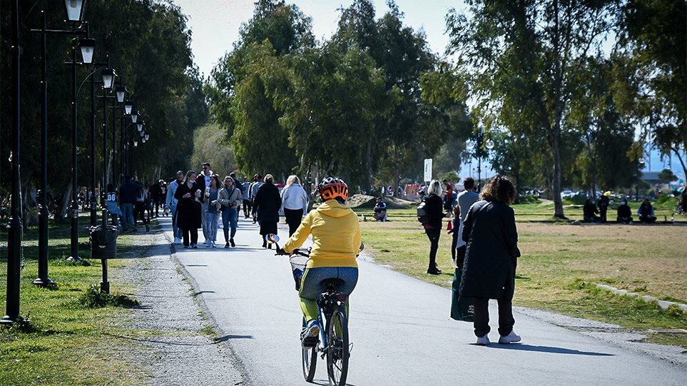 Rritet numri i viktimave, shënohen 3,080 raste me Covid-19 në Greqi