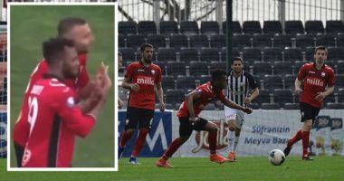 VIDEO/ Gol me roveshatë dhe festë me simbolin e shqiponjës, Goxha-James “show”