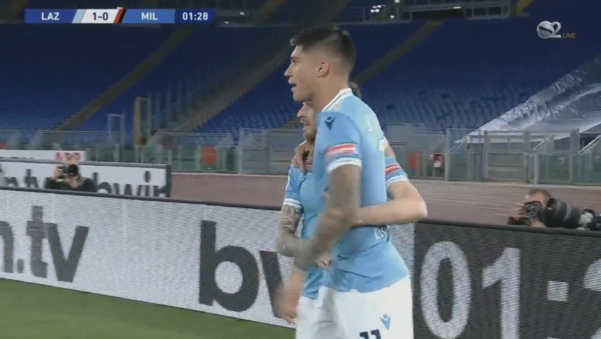 VIDEO/ Luhet Lazio-Milan, një argjentinas ndëshkon kuqezinjtë