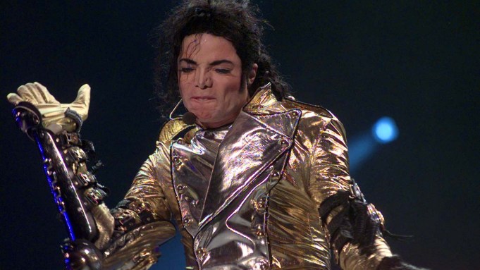 Gjykata hedh poshtë padinë kundër Michael Jacksonit për abuzim seksual
