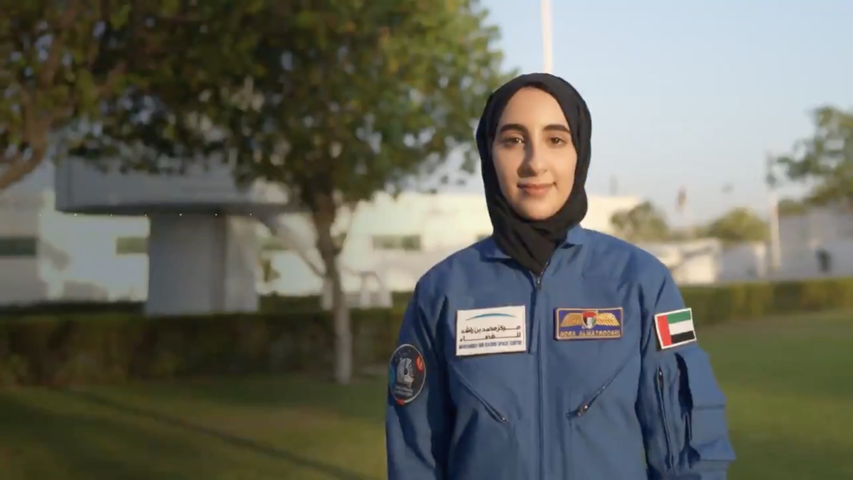 28-vjeçarja bëhet astronautja e parë femër në Emiratet e Bashkuara Arabe