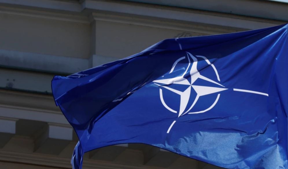 NATO “në solidaritet të plotë” me Çekinë