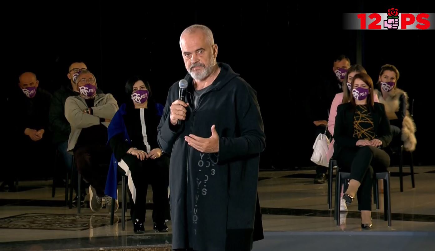 “Vizion, karakter, punë e vendosmëri”, Rama: Mandati i tretë duhet për të mos u kthyer pas