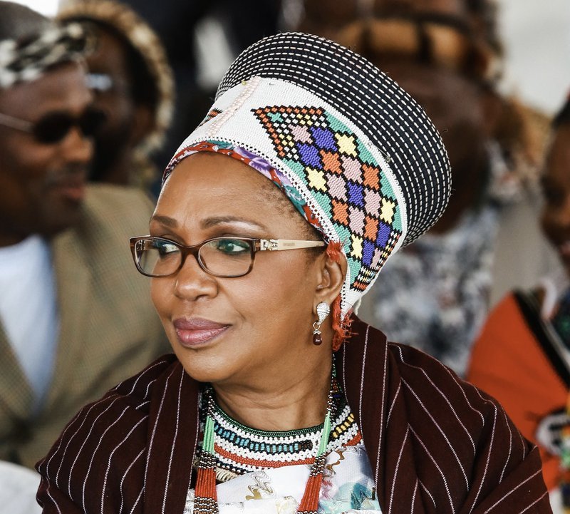 Mbretëresha e Zulu vdes një muaj pas marrjes së fronit