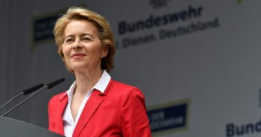 Presidentja e KE reagon për vrasjen e gazetarit grek: Akt i neveritshëm dhe  frikacak