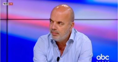 Adrian Çela: Durrësi nuk ka probleme me krimin, Dako votues i lirë, pjesë e skuadrës së PS