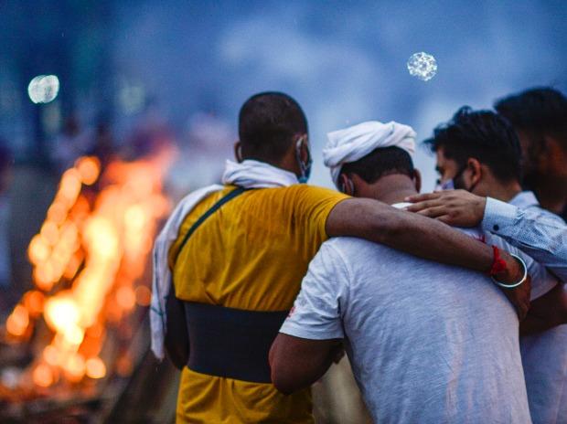 Kriza nga Covid-19 në Indi po thellohet, akoma asnjë shpresë për shpërndarjen e vaksinave