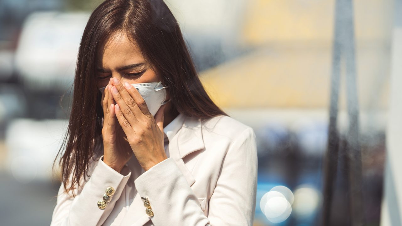 Një në dy të infektuar me Covid-19 janë asimptomatikë