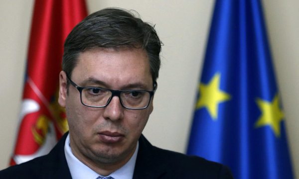 Vuçiç: Nuk besoj se NATO do të na kërkojë ndonjëherë falje për bombardimet