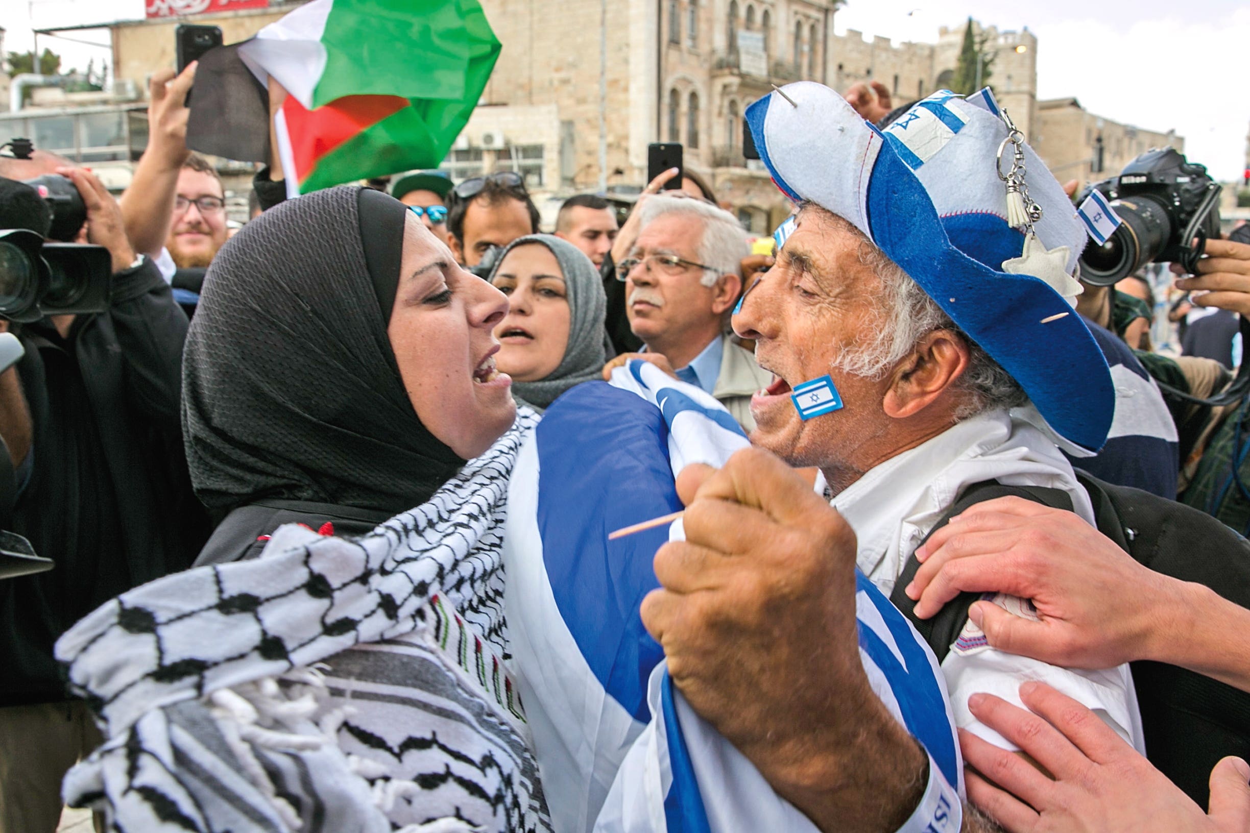 Konflikti Izrael-Palestinë: Si viktimat u bënë agresorë