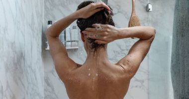 Pse duhet të bëni dush të ftohtë menjëherë pas stërvitjes