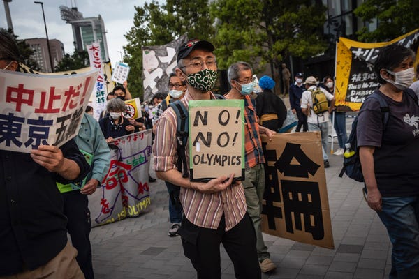 Japonezët protestojnë kundër Lojërave Olimpike