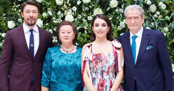 Familja Berisha u shpall “non grata” nga SHBA, reagon Armina Mevlani