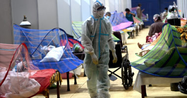 Shifra të larta të infektuarish dhe viktimash, mbi 400 mijë raste dhe mbi 3 mijë viktima në 24 orë në Indi