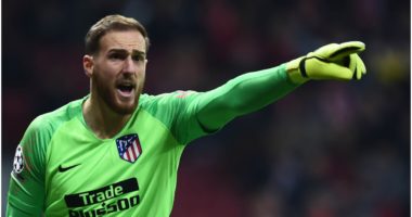 Manchester United i pakënaqur nga Onana, “djajtë” shikojnë për Oblak