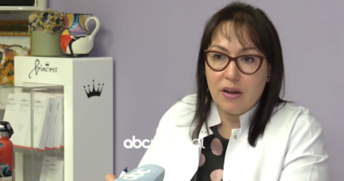 Problemet që shkakton bërja e një tatuazhi në lëkurë, dermatologët apel të rinjve: Mos bëni në masë