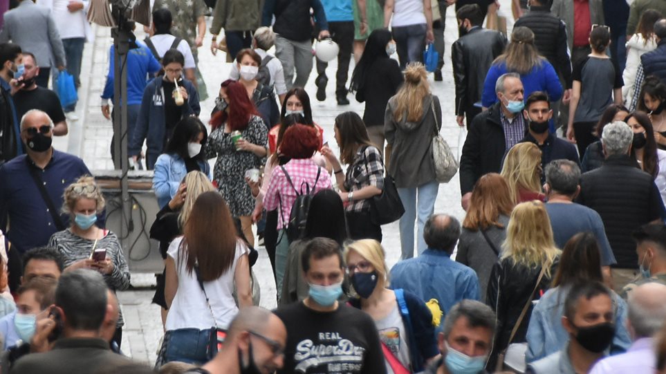 Mbi 1 mijë raste të reja dhe 72 të vdekur nga koronavirusi në Greqi