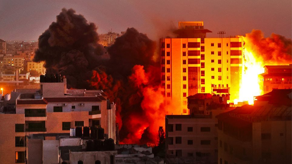 Mbi 200 viktima, Izraeli firmos armëpushimin me Hamasin pas 11 ditësh luftë