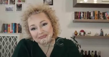 Lisa Kujofsa humb motrën më të vogël: Fluturoi sot në qiell drita e syve të mi