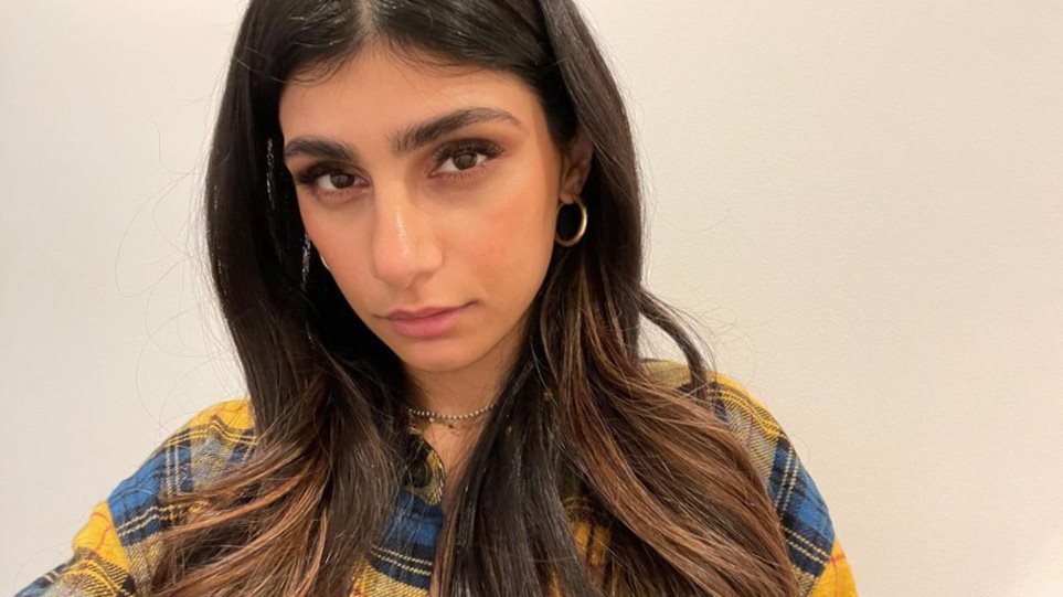 Mia Khalifa bën tatuazhin e ri dhe sfidon ISIS-in