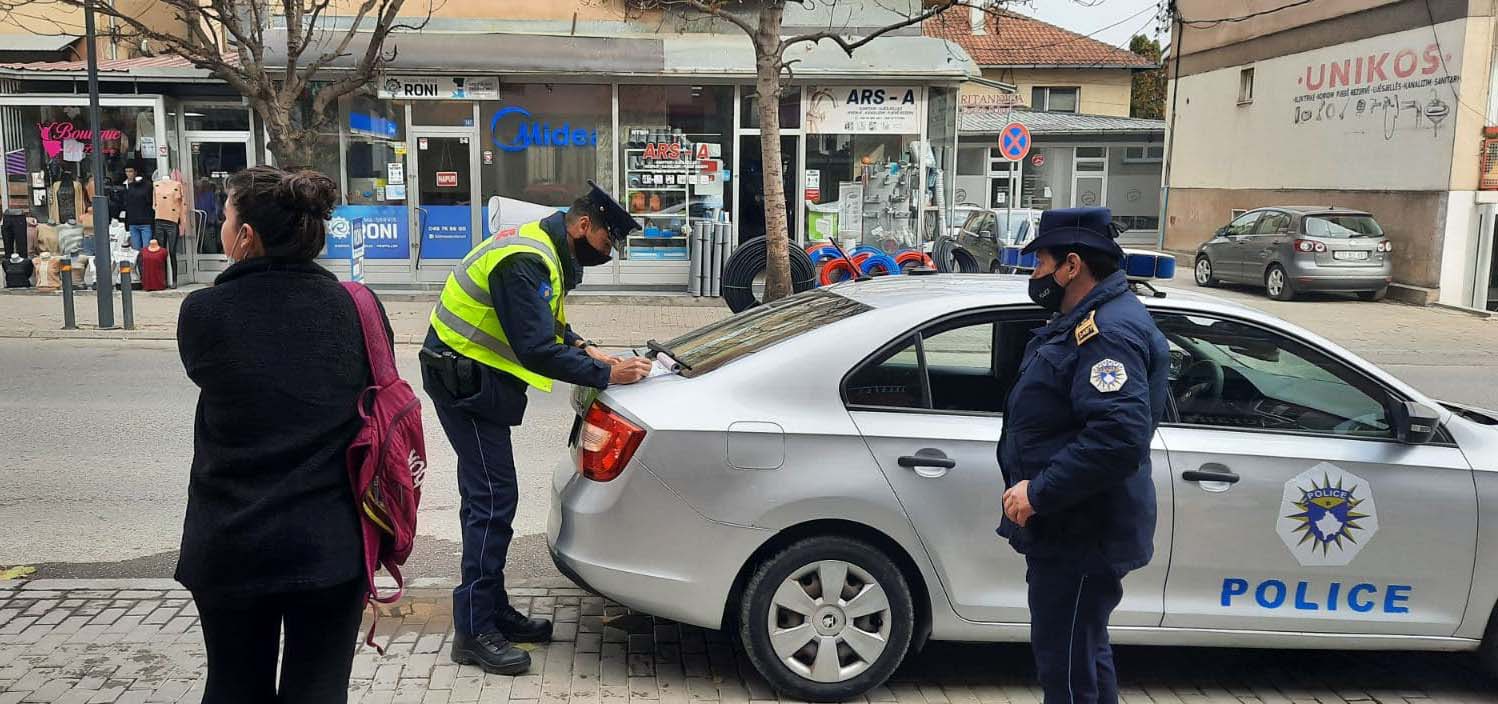 Masat anti Covid, a do të hiqet ora policore në Kosovë?