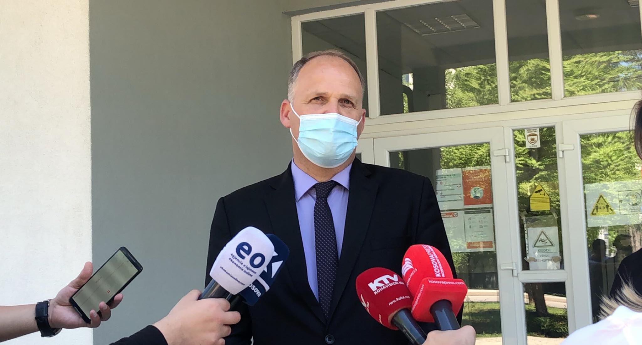 Përmirësohet situata në Kosovë, Krasniqi: Në spitale po trajtohen 426 pacientë