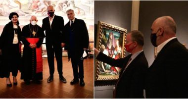 Rama vizitë në Firence, i shoqëruar nga Linda dhe kardinali Ernest Troshani