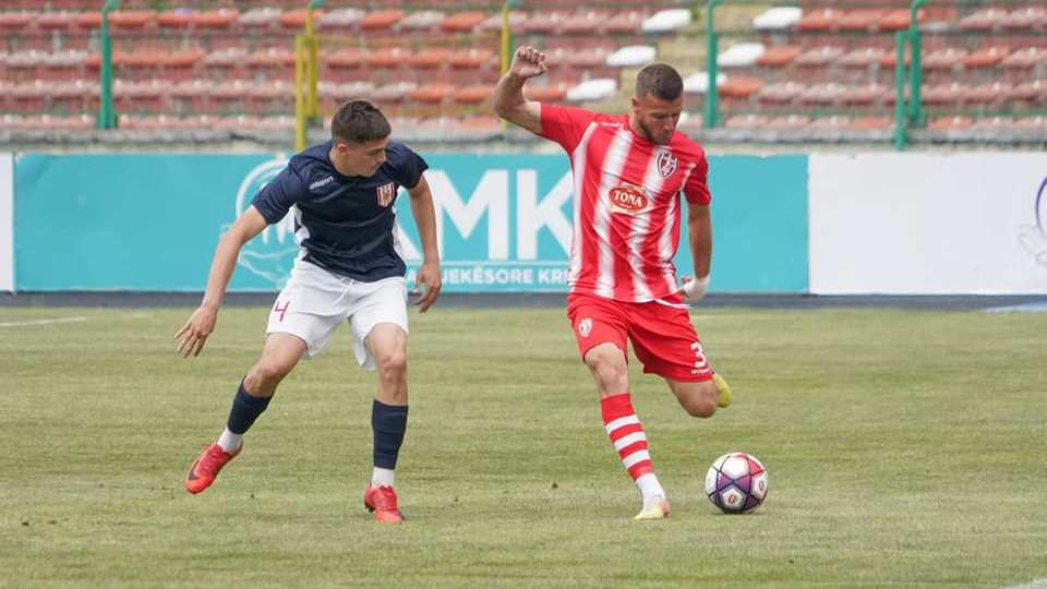 FOTO/ “Më falni! Luajta i dëmtuar”, Vangjel Zguro reagon pas të kuqit në finale