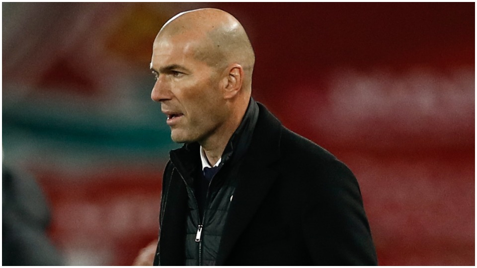 Shtypi spanjoll dërgon Zinedine Zidane në stolin e skuadrës franceze!