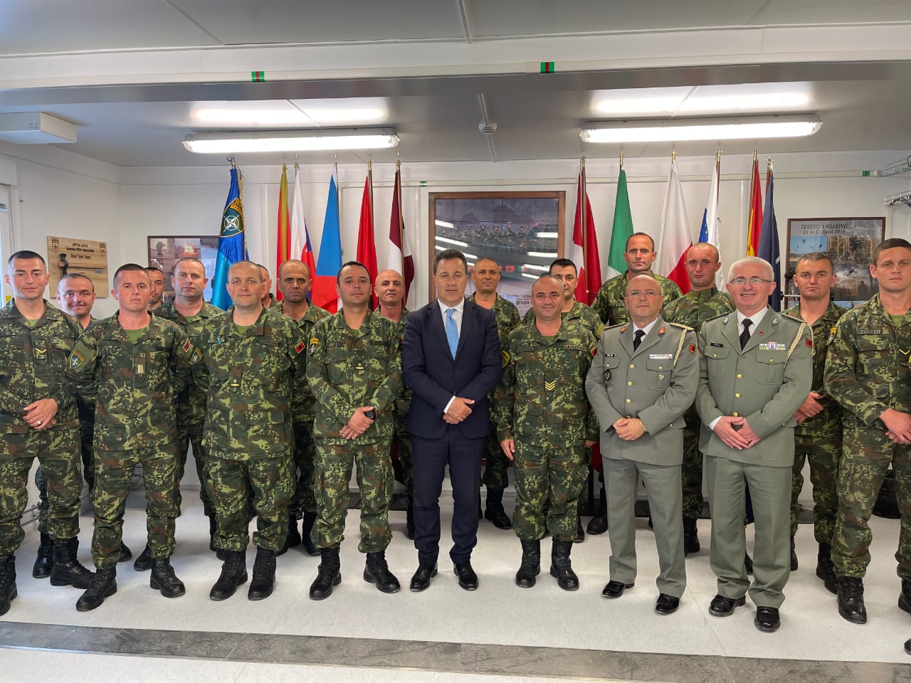 Peleshi në Letoni: Do të vijojmë kontributin në misionin e NATO-s në veri të Evropës