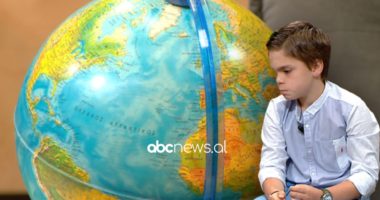 Kush është 11-vjeçari super inteligjent që njeh flamujt “në majë të gishtave”, globin dhe monedhat
