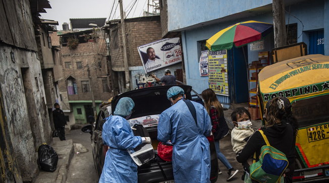 Peru, vendi me numrin më të lartë të vdekjeve nga Covid-19 në botë për frymë