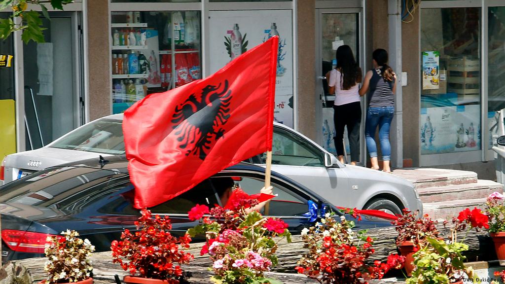 Shqiptarët e Luginës i kërkojnë Kurtit t’i bëj pjesë të dialogut me Serbinë