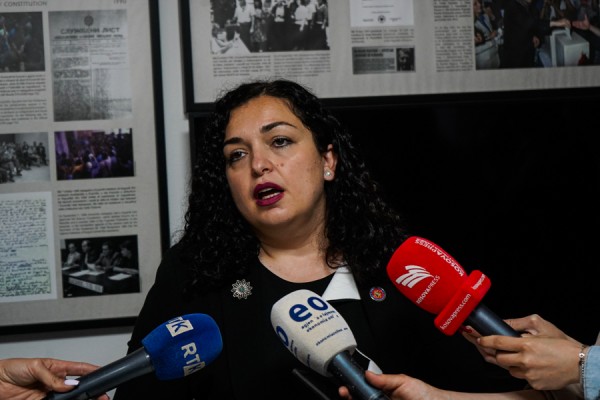 ​Osmani për dialogun: Kemi vija të kuqe, nuk pranojmë lëvizje të kufijve