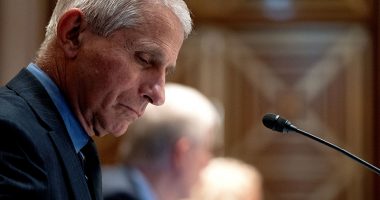 Fauci-Kinës: Jepni të dhënat mjekësore të atyre që u sëmurën në laborator në 2019