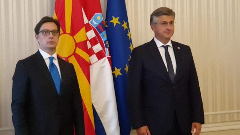 Shqipëria mund të nisë negociatat edhe pa Maqedoninë? Pendarovski: Urdhëroni, ecni përpara!