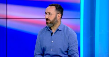 Shkarkimi i Metës, gazetari: I pritshëm, maxhoranca ka përdorur në maksimum opozitën në Kuvend