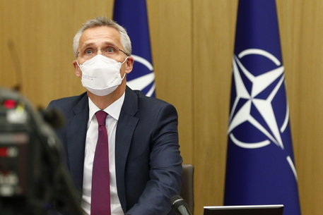 Stoltenberg: Samiti i NATO-s do të forcojë lidhjet transatlantike