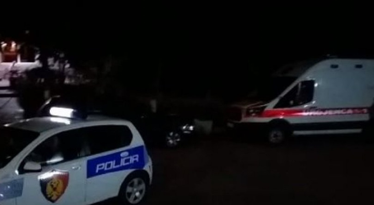 Makina përplas motorin në Shëngjin, një i plagosur