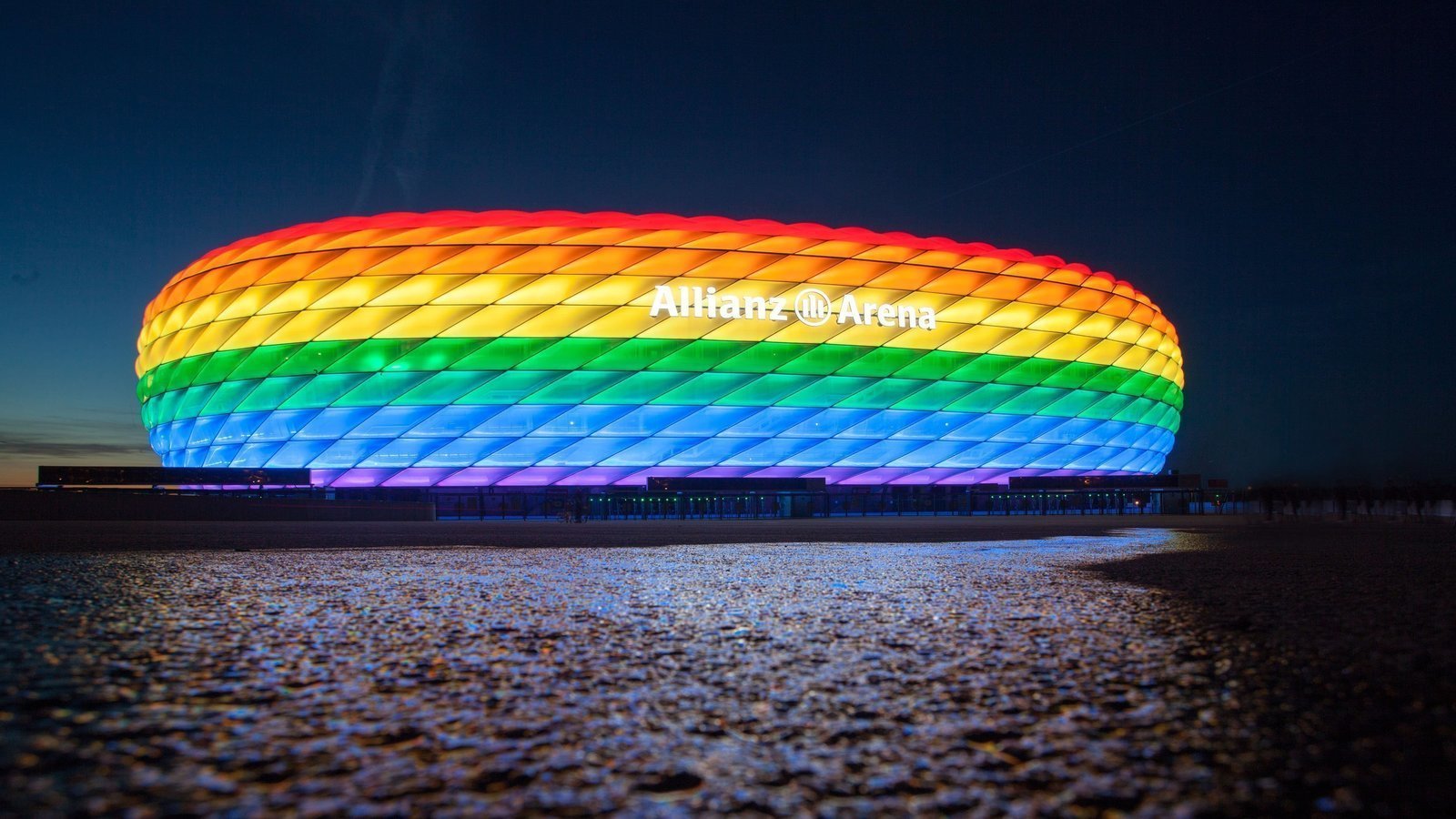 Gjermania kërkoi të ndriçojë stadiumin me ngjyrat e ylberit, refuzon UEFA