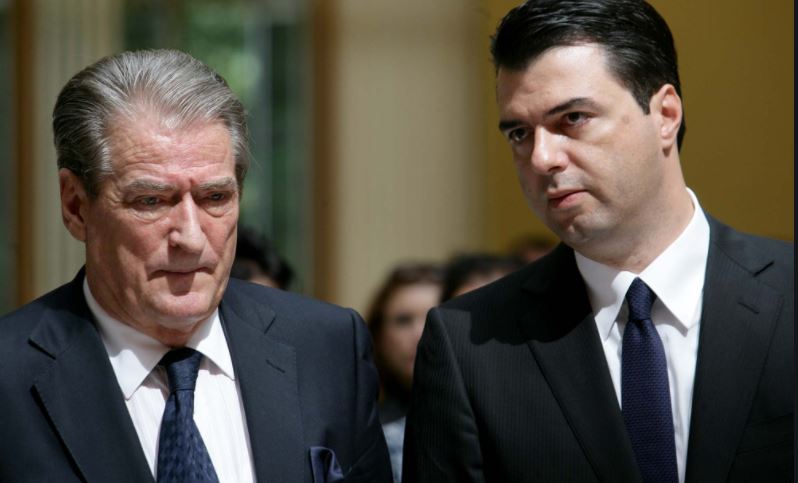 Zgjedhjet e brendshme në PD, pas votimit Berisha takohet me Bashën