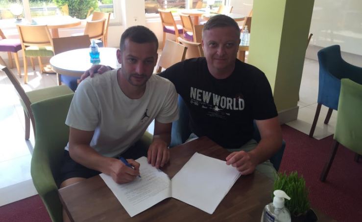 Teuta përforcon mbrojtjen, zbulohet goditja e parë e merkatos