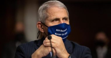 Fauci apel amerikanëve që të bëjnë dozën përforcuese të vaksinës