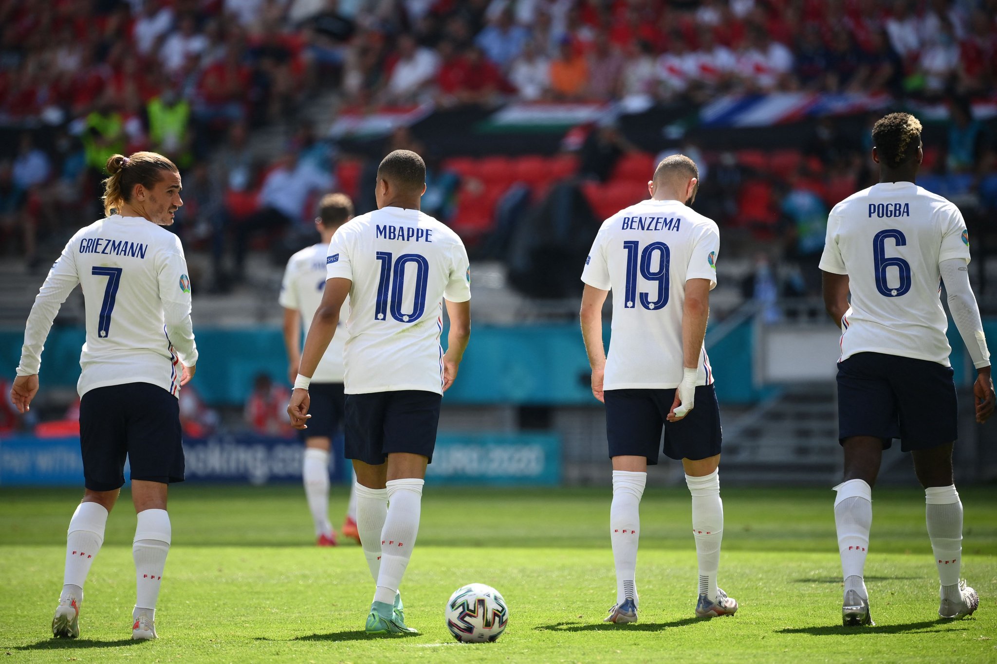 Kylian Mbappe e Benzema “viktima” të racizmit, UEFA hap hetim për Hungarinë